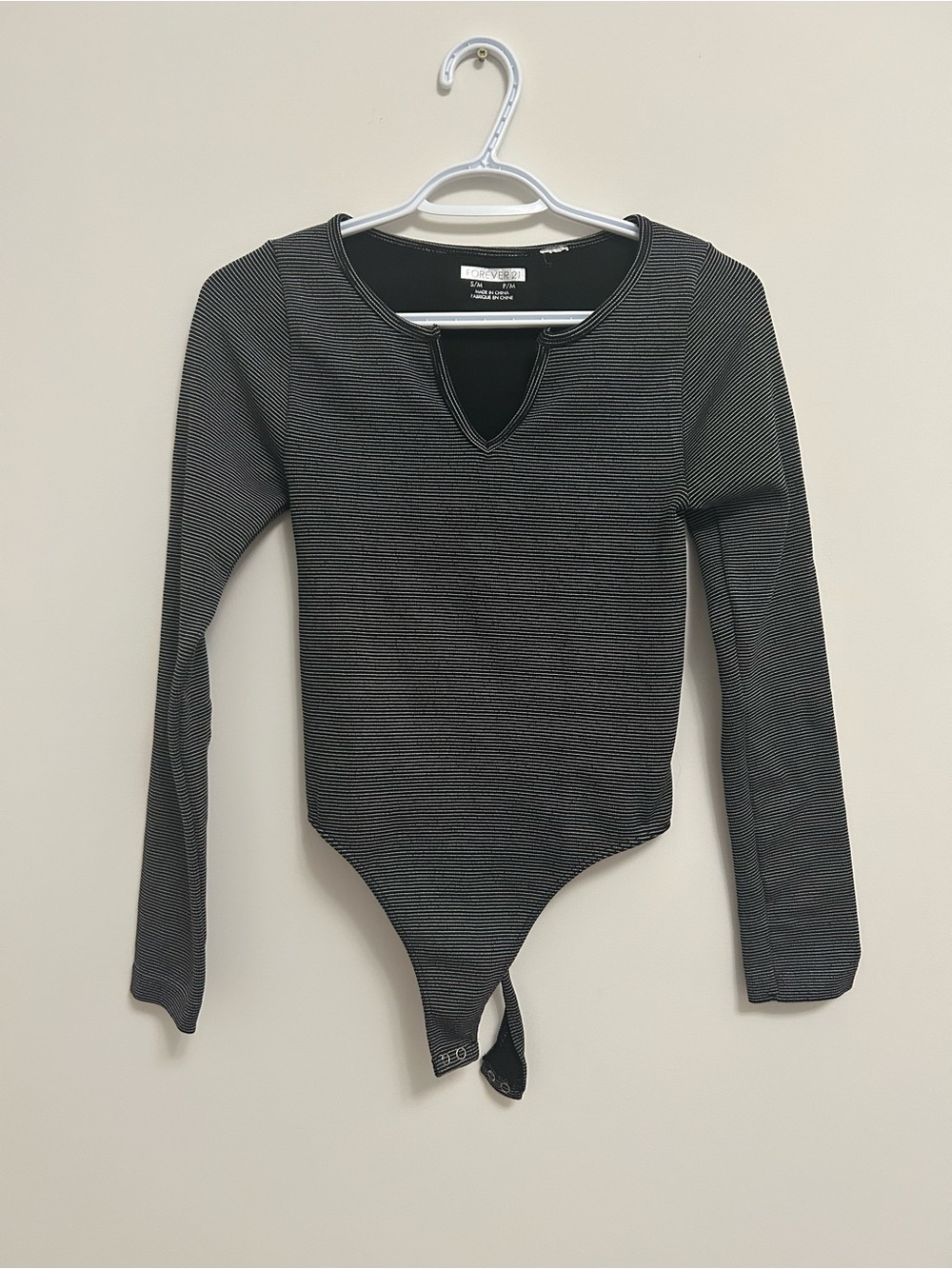 Forever 21 Black and White Striped Notch Neck Long Sleeve Top